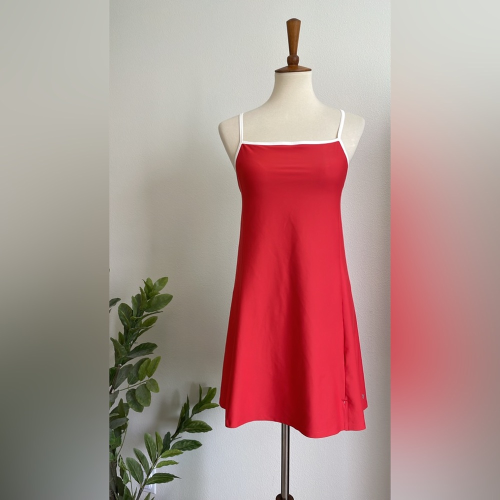 Old Navy Active Powersoft Athletic Dress, Medium